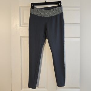 New balance small leggings
